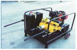 液壓動(dòng)力機(jī) 型號(hào)：PD75